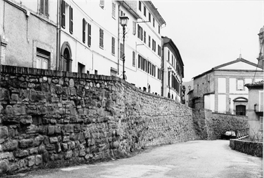 Mura di Castelraimondo